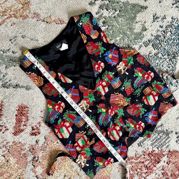 VTG 90s Retro Vibrant Christmas Festive Presents Vest Women’s Medium Made in USA - Picture 7 of 11